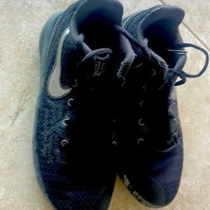 Boys Nike Kyrie Basketball Gym Shoes